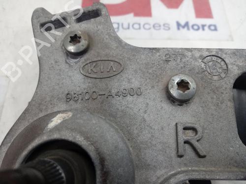 Front wiper motor KIA CARENS IV  | BP12675258M29 