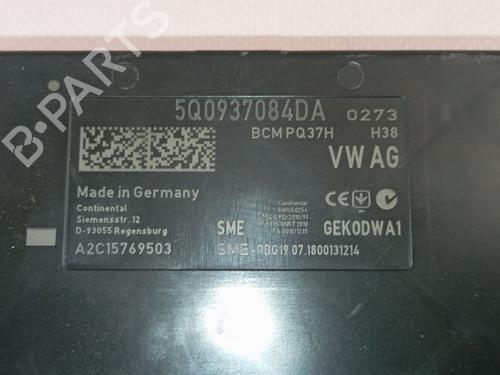 Fuse box MAN TGE Platform/Chassis (UZ_) | BP37239123E1 - Image 2
