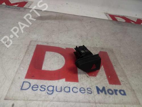 Used Warning switch RENAULT CLIO IV (BH_) [2012-2021]  30370417