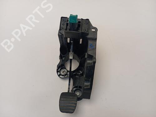 Used Break pedal RENAULT TRAFIC III Van (FG_) [2014-2025]  21004182