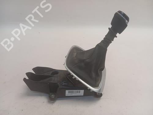 Used Gear lever RENAULT MEGANE IV Grandtour (K9A/M/N_) [2016-2025]  22704126