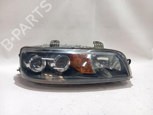 Scheinwerfer rechts für FIAT PUNTO (188_) 1.2 60 (188.030, .050, .130, .150, .230, .250) (60 hp) 30624419