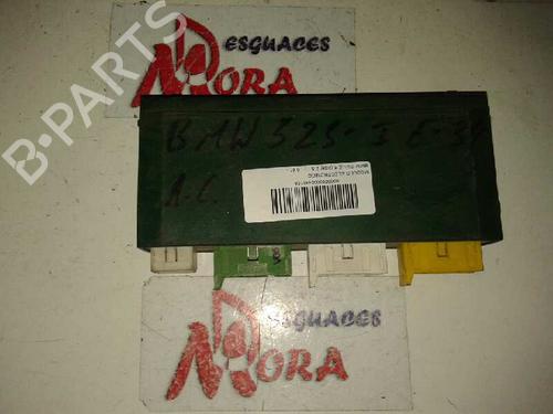 Used Electronic module BMW 5 (E28) 525 i (150 hp) 16822852