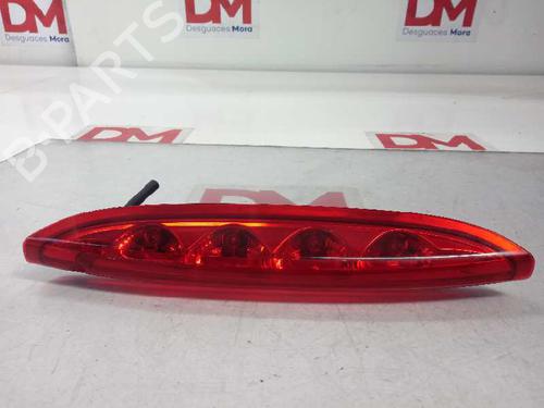 Used Third brake light FORD FOCUS I (DAW, DBW) 1.6 16V (100 hp) 30370565