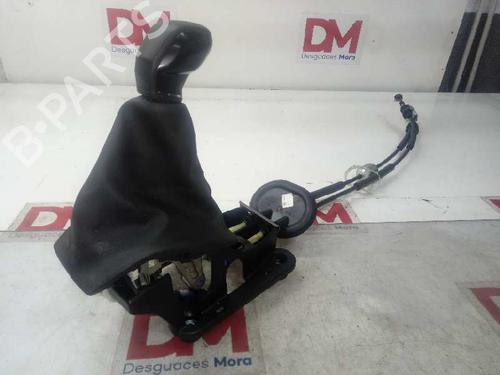 Used Gear lever PEUGEOT 2008 I (CU_) 1.2 VTi (82 hp) 16549219