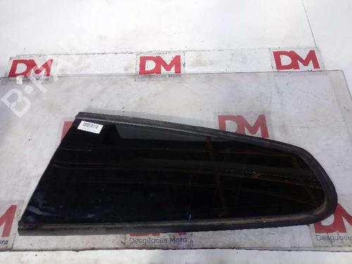 Luna custodia trasera izquierda FORD FOCUS I (DAW, DBW) 1.8 16V (115 hp) 17905258