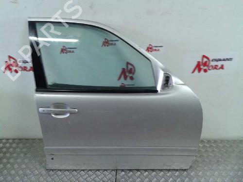 Used Right front door MERCEDES-BENZ E-CLASS (W210) E 220 CDI (210.006) (136 hp) 16519375