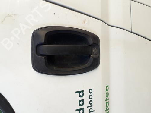 Used Front left exterior door handle FIAT DUCATO Van (250_) [2006-2025]  13217358