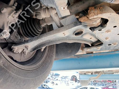 Used Right front suspension arm VW CADDY IV Box Body/MPV (SAA, SAH) [2015-2020]  17715984