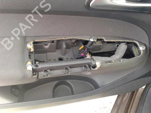 Driver airbag VW TOURAN (1T3)  | BP18656143C9 