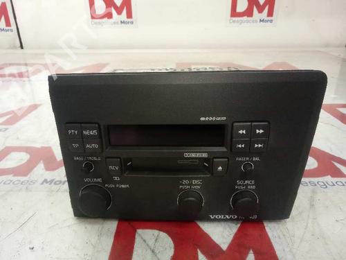 Used Radio VOLVO V70 I (875, 876) 2.4 (144 hp) 12668085