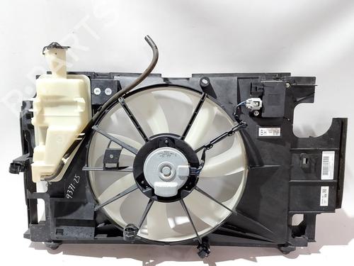 Used Radiator fan TOYOTA YARIS (_P13_) 1.5 Hybrid (NHP130_, NHP130) (101 hp) 30625995
