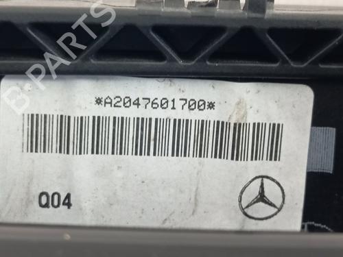 Front left exterior door handle MERCEDES-BENZ GLA-CLASS (X156) GLA 180 (156.942) | BP22565611C128 