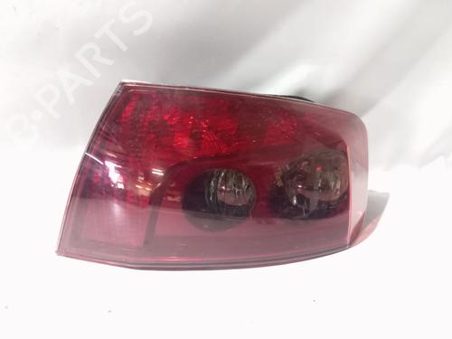 Højre baglygte Højre baglygte PEUGEOT 407 (6D_) 1.6 HDi 110 (6D9HZC, 6D9HYC) (109 hp) 39808600 39808600