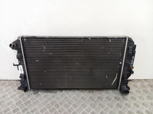 Used Water radiator Water radiator 37030970 37030970