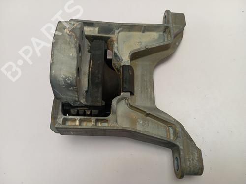 Used Engine mount Engine mount MAZDA 3 Hatchback (BP) SKYACTIV-X M Hybrid (186 hp) 40127548 40127548