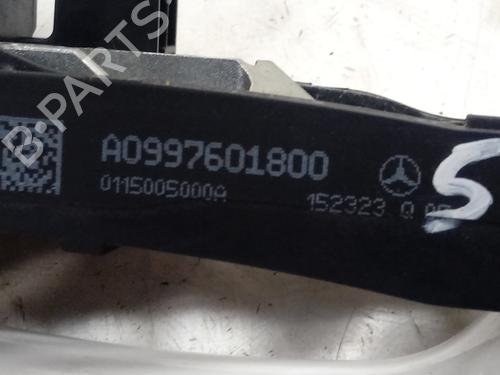 Rear right exterior door handle MERCEDES-BENZ C-CLASS (W205) C 250 BlueTEC / d (205.008, 205.006) | BP12671982C130 