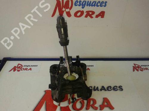 Used Gear lever CITROËN C4 Coupe (LA_) 1.4 16V (88 hp) 12655969