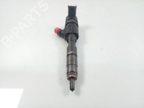 Used Injector RENAULT LAGUNA II (BG0/1_) 1.9 dCi (BG08, BG0G) (120 hp) 17960266