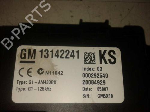 Fuse box OPEL CORSA D (S07)  | BP12648439E1 