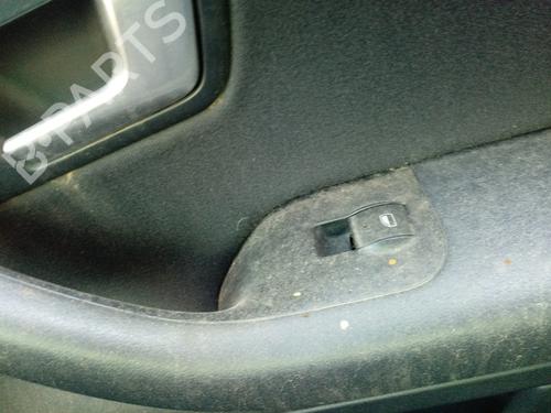 Used Right front window switch AUDI A4 B6 (8E2) [2000-2005]  30372516