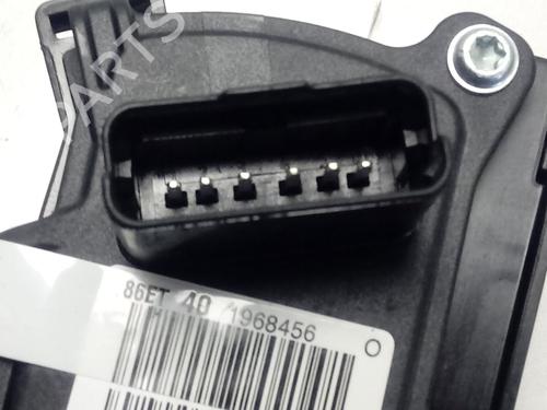 Pedal CITROËN C4 Grand Picasso II (DA_, DE_)  | BP15262043I4 