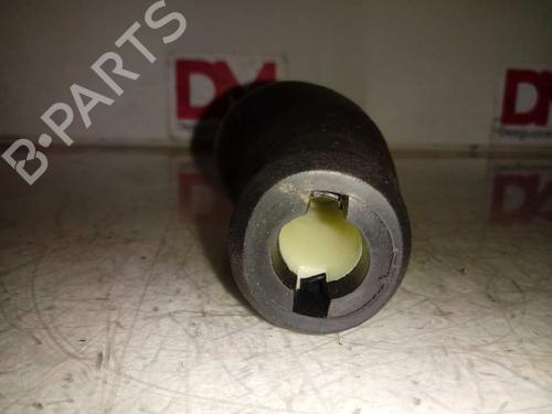 Shift knob HYUNDAI TRAJET (FO) 2.0 CRDi | BP12836846I34 
