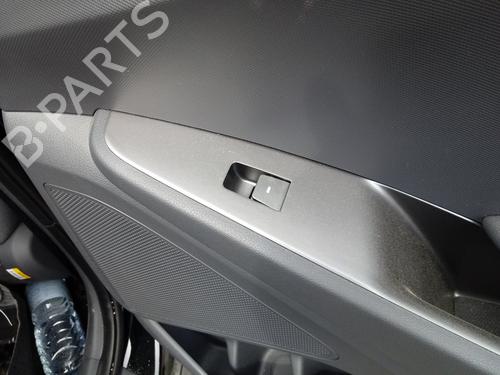 Used Right rear window switch HYUNDAI IONIQ (AE) 1.6 GDI Hybrid (105 hp) 13017674