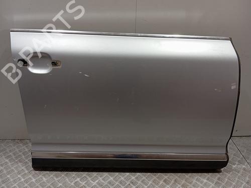 Used Right front door VW TOUAREG (7LA, 7L6, 7L7) 5.0 V10 TDI (313 hp) 30374772