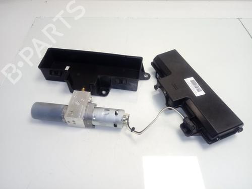 Compressor do fecho central OPEL INSIGNIA A Sports Tourer (G09) [2008-2017]  13549011
