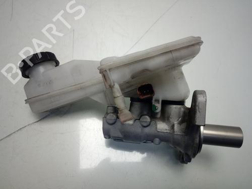 Used Brake master cylinder PEUGEOT 2008 II (UD_, US_, UY_, UJ_, UR_, UC_) [2019-2025]  16098661