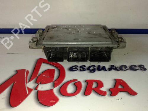 Used Engine control unit (ECU) RENAULT MEGANE II Saloon (LM0/1_) [2003-2025]  12677659