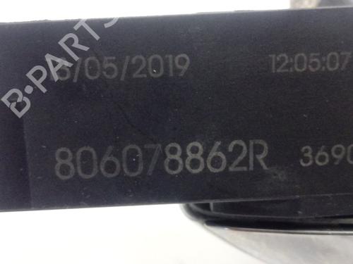 Venstre foran utvendig håndtak RENAULT MEGANE IV Hatchback (B9A/M/N_) 1.5 Blue dCi 95 (B9A2, B9A6) | BP19111607C128 