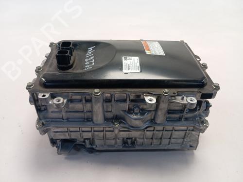 Wechselrichter/Konverter für Wechselrichter/Konverter TOYOTA YARIS (_P21_, _PA1_, _PH1_) 1.5 Hybrid (MXPH10, MXPH11) (116 hp) 36489542 36489542