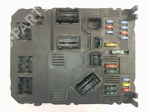 Used Fuse box Fuse box 37461443 37461443
