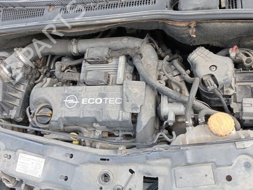 Left headlight OPEL MERIVA A MPV (X03) 1.7 CDTI (E75) | BP12676022C28