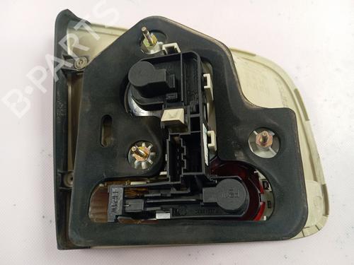 Højre baklys, luke VW TOUAREG (7LA, 7L6, 7L7) 5.0 V10 TDI | BP30374769C80