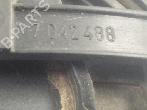 Høyre bak utvendig håndtak LAND ROVER RANGE ROVER III (L322) 3.0 D 4x4 | BP17972213C130 