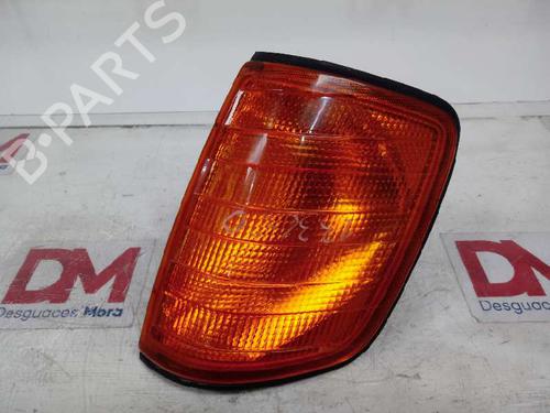 Used Left front indicator MERCEDES-BENZ 124 Saloon (W124) [1984-1993]  30371199