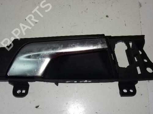 Used Rear right interior door handle AUDI A3 Sportback (8PA) 2.0 TDI 16V (140 hp) 18466685