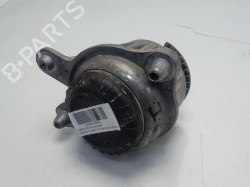 Used Engine mount MERCEDES-BENZ E-CLASS (W213) E 200 d (213.013) (150 hp) 15597406