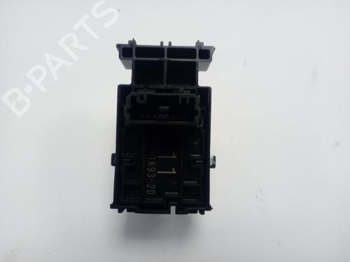 Left rear window switch TOYOTA COROLLA Hatchback (_E21_, _EA1_, _EH1_) 1.8 Hybrid (ZWE211) | BP30373505I29