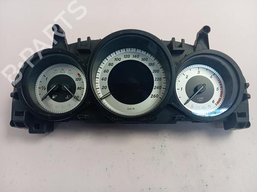 Used Instrument cluster MERCEDES-BENZ C-CLASS (W204) [2007-2015]  30376132