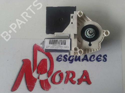 Used Left front window motor SEAT LEON (1P1) 1.9 TDI (105 hp) 12640893