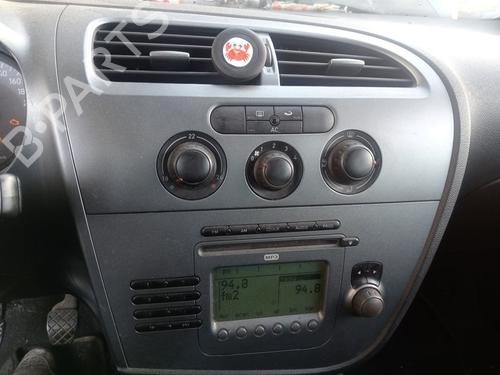 Engine control unit (ECU) SEAT LEON (1P1) | BP21218944M57