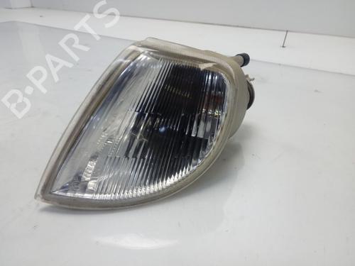Used Left front indicator CITROËN SAXO (S0, S1) 1.5 D (57 hp) 30372964