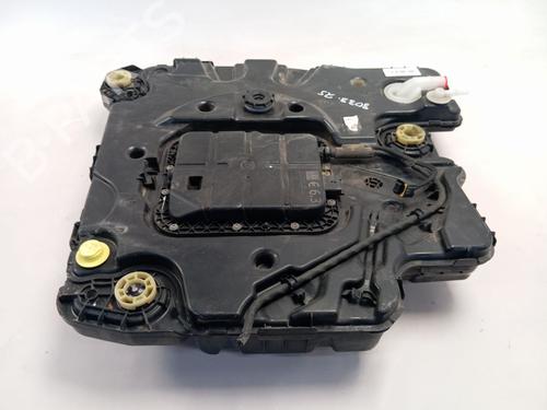 AdBlue-tank AdBlue-tank 37440676 37440676