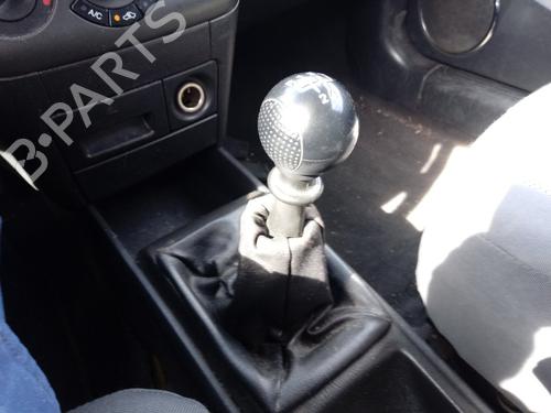 Używane Dźwignia zmiany biegów CHEVROLET AVEO / KALOS Hatchback (T250, T255) [2006-2025]  17961854