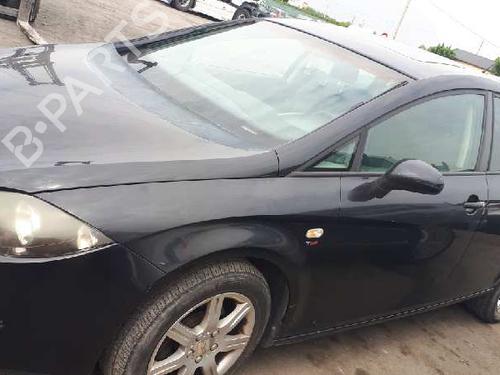 Steering column stalk SEAT LEON (1P1) | BP16184413I23