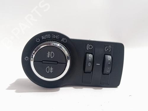 headlight-switch-opel-astra-j-p10-2009-2010-2011-2012-2013-2014-2015-2016-35964271 main image